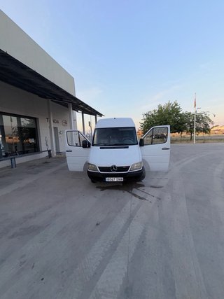 Mercedes-Benz eSprinter 2005