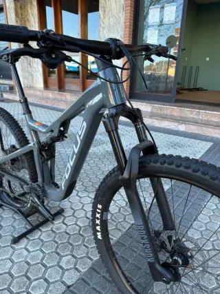 Bicicleta Focus Thron 6.8 2022 Talla M