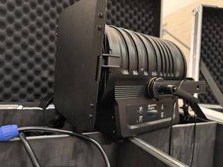 Iluminación  Sonido Teatro (Fresnel, Recorte, PAR)