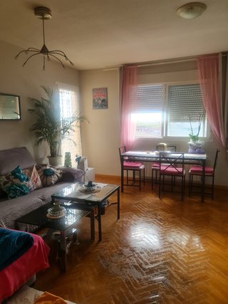 Comparto piso. Habitación con baño.490€ con gastos