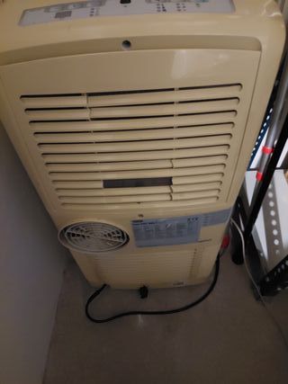 Pingüino DeLonghi Aire Acondicionado Portátil