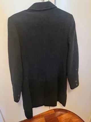 Abrigo negro talla L