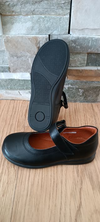 Zapatos Escolares Niña Talla 31 LH