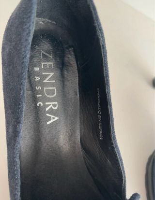 Zendra Zapatos Tacón Borlas Flecos Negro