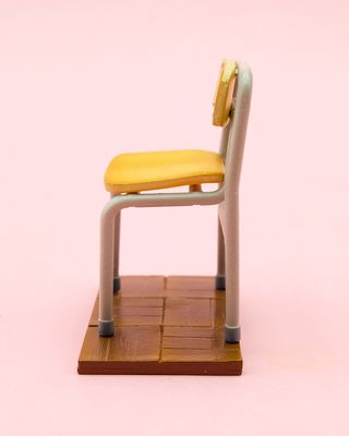 Miniatura Silla Instituto Japonés Gashapon