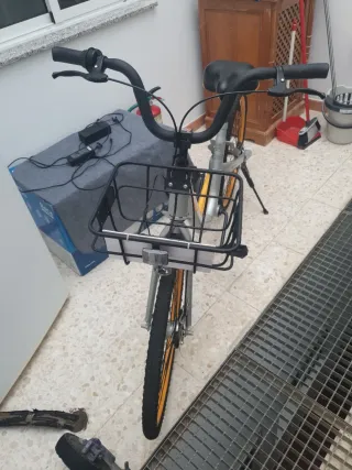 Bicicleta EBIKE para paseo