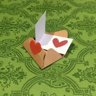 Busta e biglietto miniatura cuore
