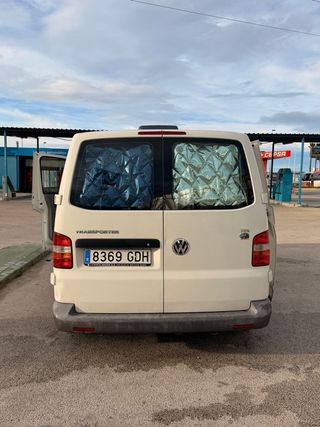 Volkswagen Transporter T5 2009