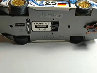 Porsche 911 GT1 Scalextric