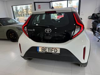 TOYOTA AIGO X 2023  1.0 INY