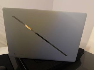 ASUS ROG Zephyrus G14 OLED 5070TI 32GB RAM 1TB