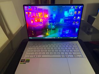 ASUS ROG Zephyrus G14 OLED 5070TI 32GB RAM 1TB