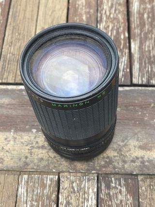 Objetivo Makinon MC Zoom 35-105mm f/3.5-4.5