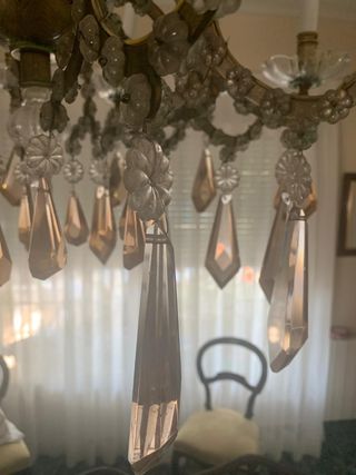 Lámpara de techo antigua cristal rosa