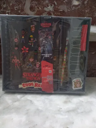 Pack Papelería Stranger Things Nuevo