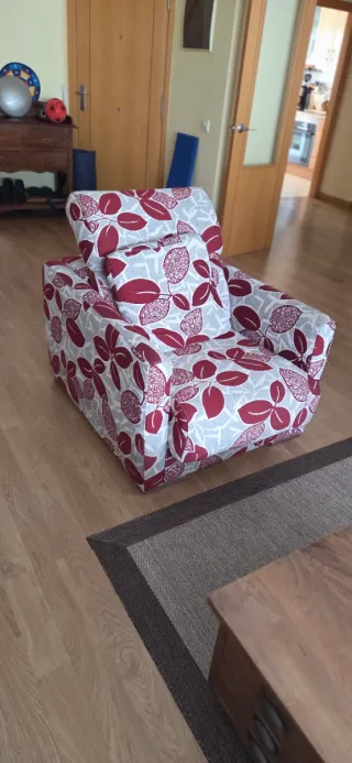 Butaca tela beige y roja