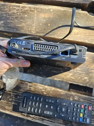 Receptor TDT MASTER con HDMI y SCART