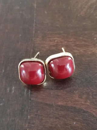 Orecchini quadrati oro e borgogna