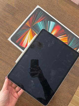 iPad Pro 12.9 5ª Gen 256GB + Apple Pencil