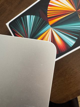 iPad Pro 12.9 5ª Gen 256GB + Apple Pencil