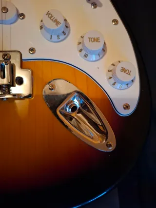 Guitarra Eléctrica Sunburst con Altavoz