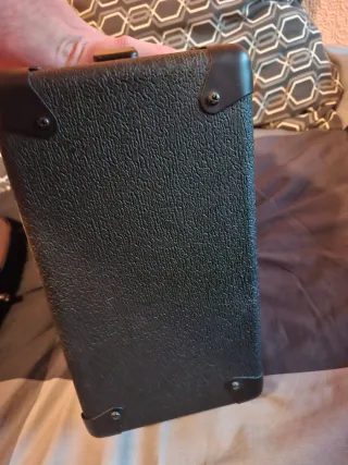 Guitarra Eléctrica Sunburst con Altavoz