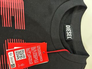 Sudadera Diesel Hombre Negra sin capucha.