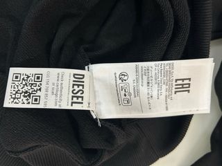 Sudadera Diesel Hombre Negra sin capucha.