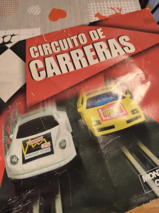 Escalextric con coches y mandos