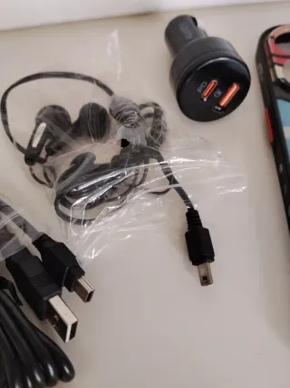 Lote accesorios móvil: Auriculares, Cargador, Fund