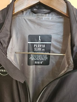 Chaqueta Impermeable Gobik Negra
