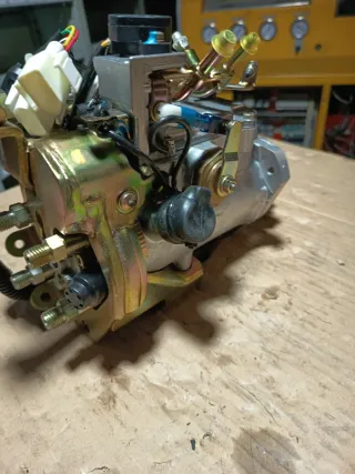 Bomba Inyectora Lucas 8444b952b