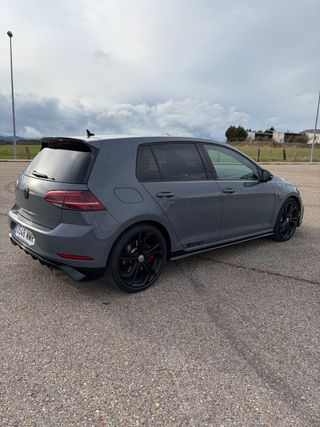 Volkswagen Golf GTI TCR
