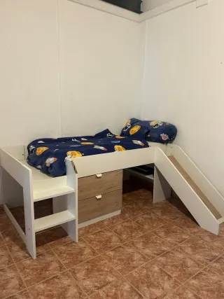 Vendo cama dormitorio infantil en muy buen estado