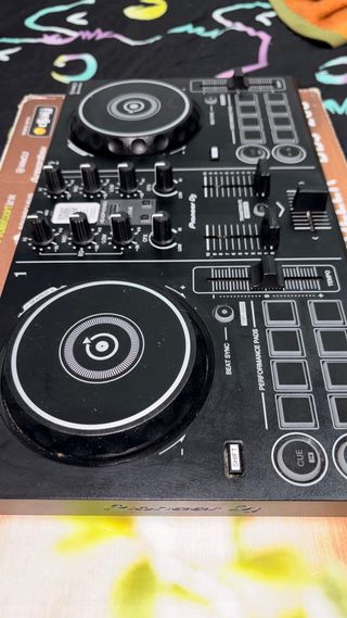 Controlador DJ Pioneer DDJ-200