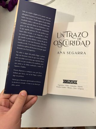 Libro: Un Trazo de Oscuridad