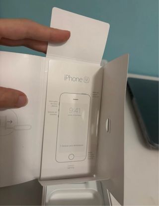 iPhone SE batería 97%