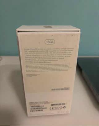 iPhone SE batería 97%