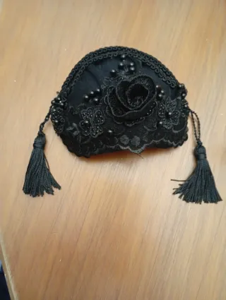 Hombreras Flamencas Goyescas Negras y Rojas