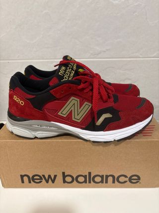 New Balance 920 Año del Buey Oro Rojo