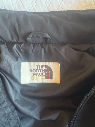 Chaqueta Gucci x The North Face Negra