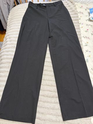 Pantalón de pinzas negro
