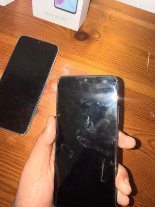 Móviles Xiaomi Negro y Azul