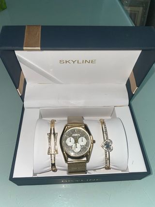 Reloj SKYLINE Oro con Pulseras