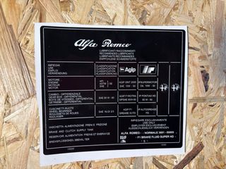 Adhesivo Alfa Romeo Alfetta GT/GTV