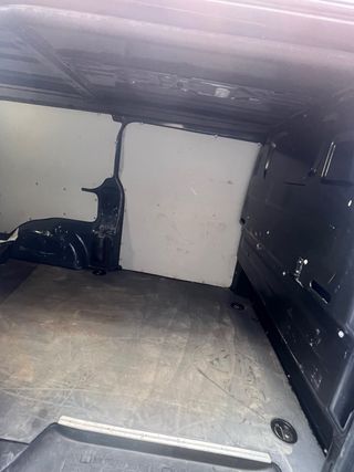 furgoneta para mudanzas, vaciado de casas