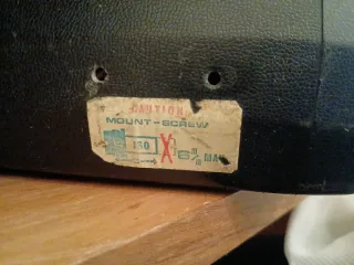 Radio Megatone con cartuchos