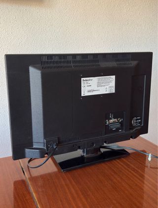 Televisor SelecLine 24 con Mando