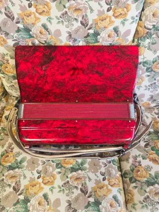 Fisarmonica Moreschi 80 Bassi 5 Registri