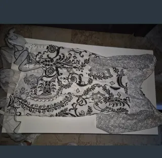 Traje de flamenca blanco y negro